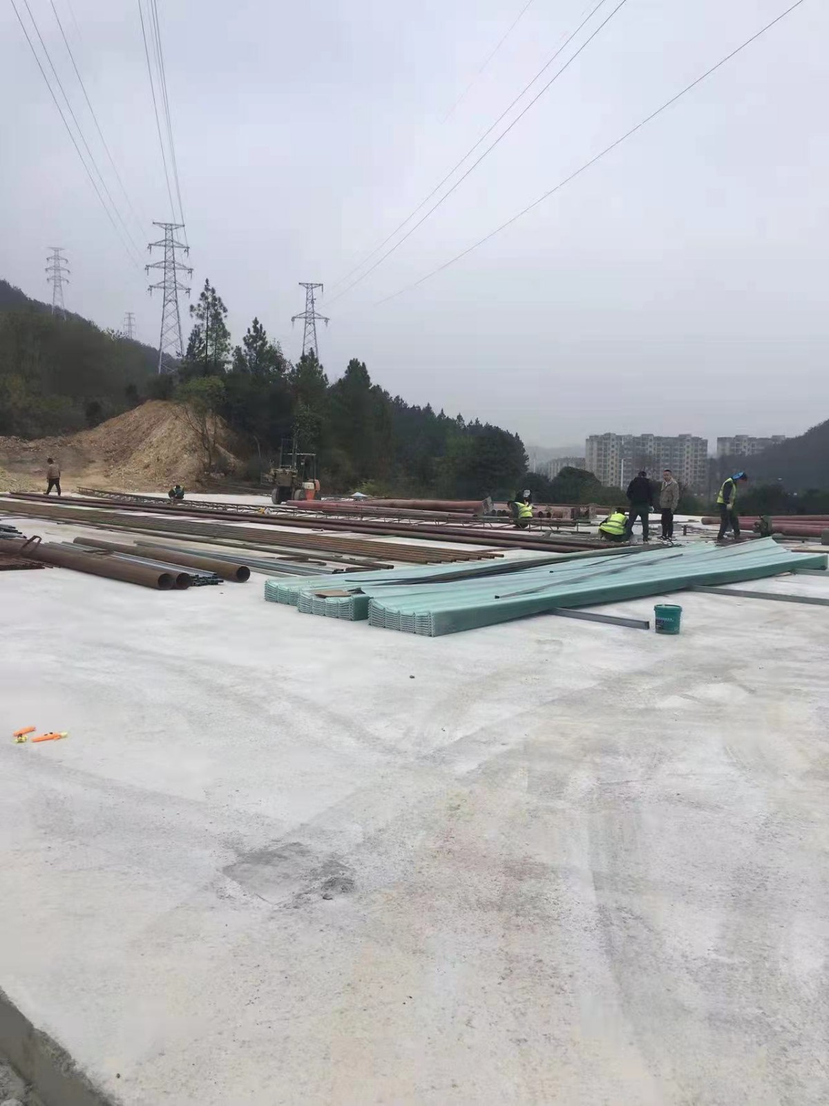 江西存量垃圾處理設(shè)備租賃及運行管理順利完成，此路段順利通車。